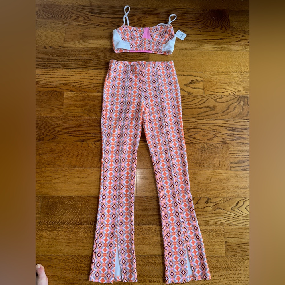 Free People pink/orange/white set. Pant and top. Size M/L.